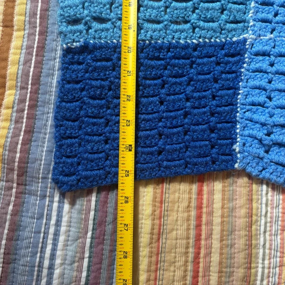 Vintage Handmade Crochet Patchwork Blanket Blue Ombre Waffle Stitch Throw 31x25